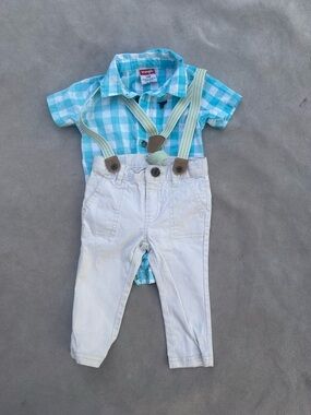 Wrangler Toddler Blue Gingham Shirt with Cream Pants and Mint Striped Suspenders